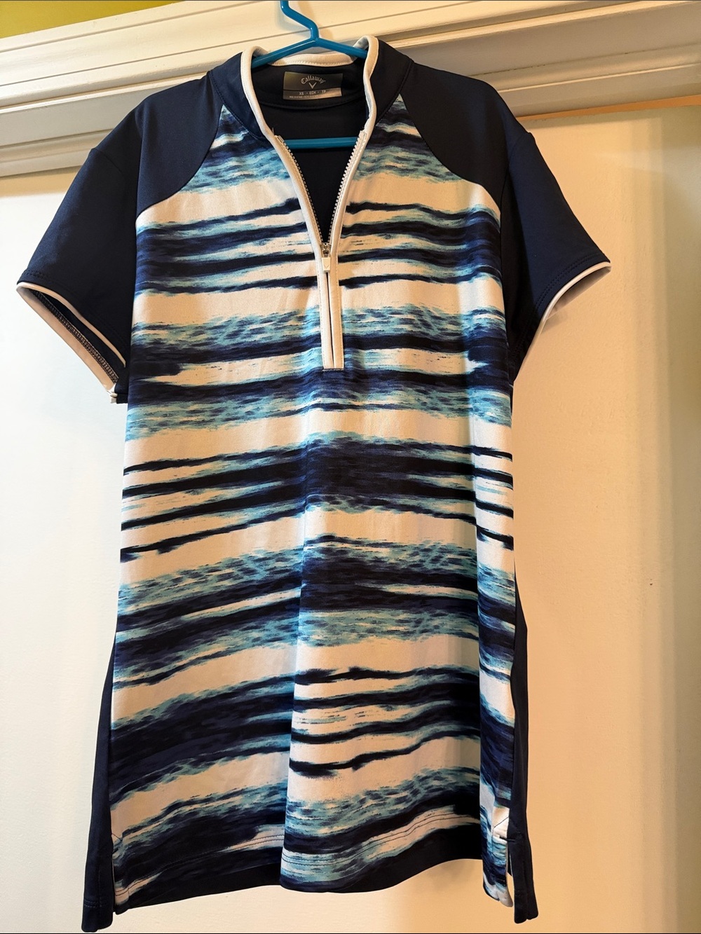 Callaway Women’s Navy, White & Blue Striped Zip-Front Top NWT